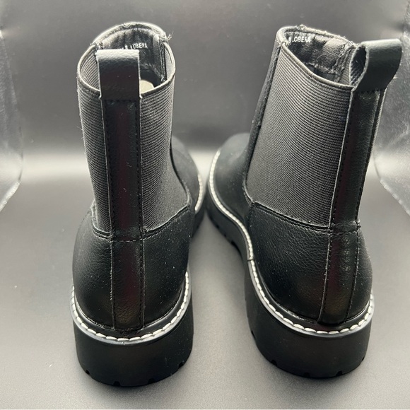 Black Leather Ankle Chelsea Boots - Picture 3 of 5